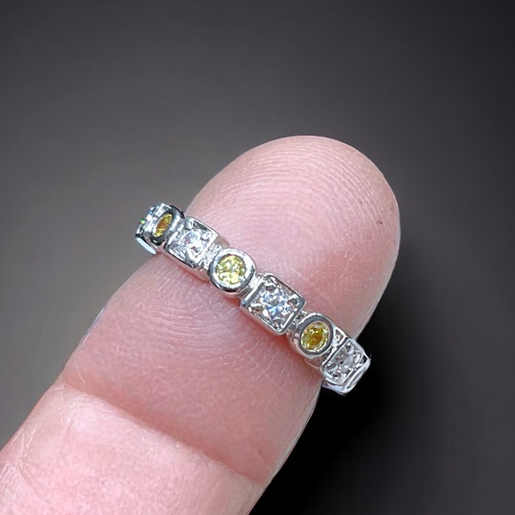 🌺Vintage Sterling CZ & Peridot Ring - Picture 4 of 11